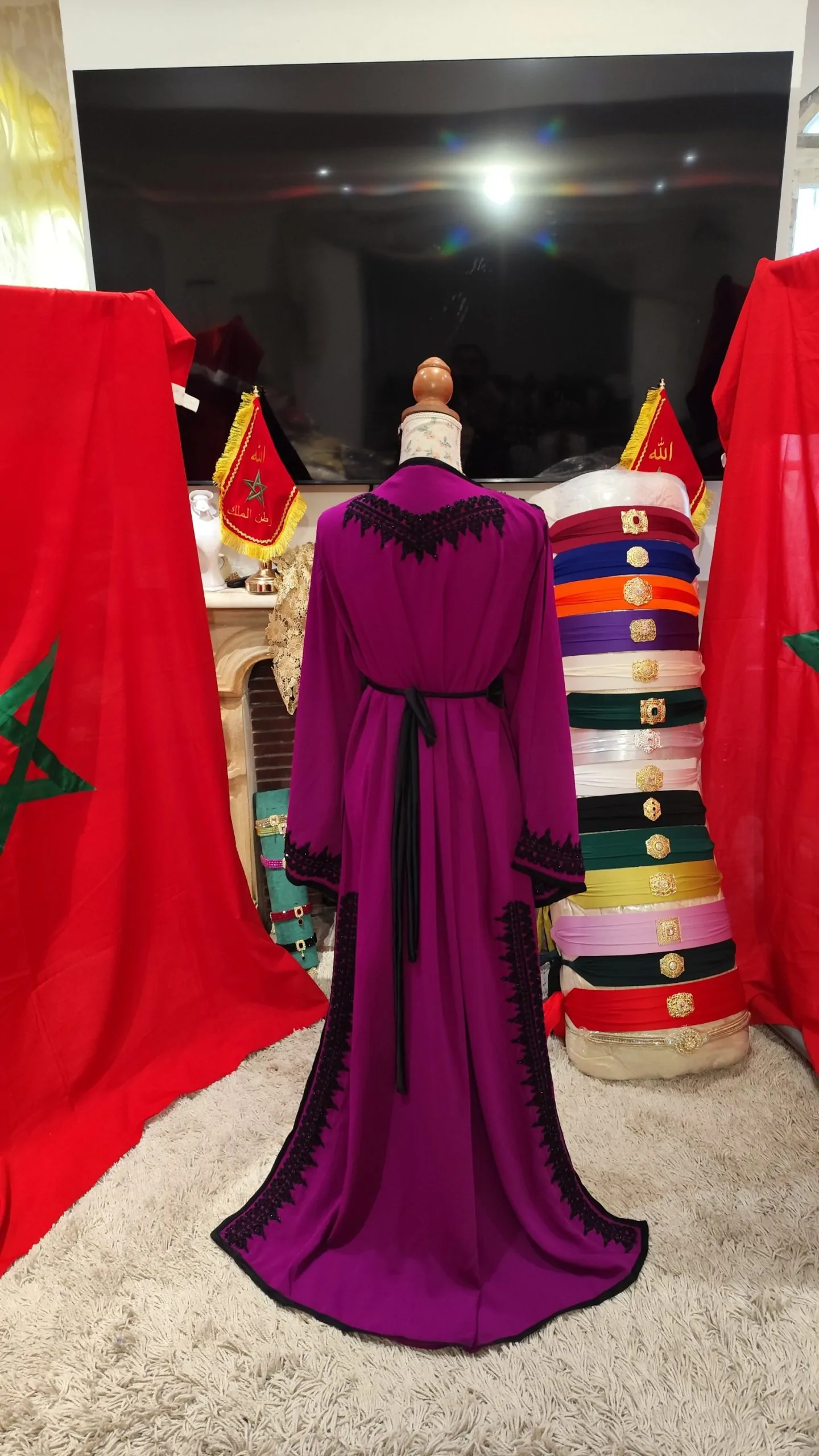 caftan marocain porté une fois – Image 4
