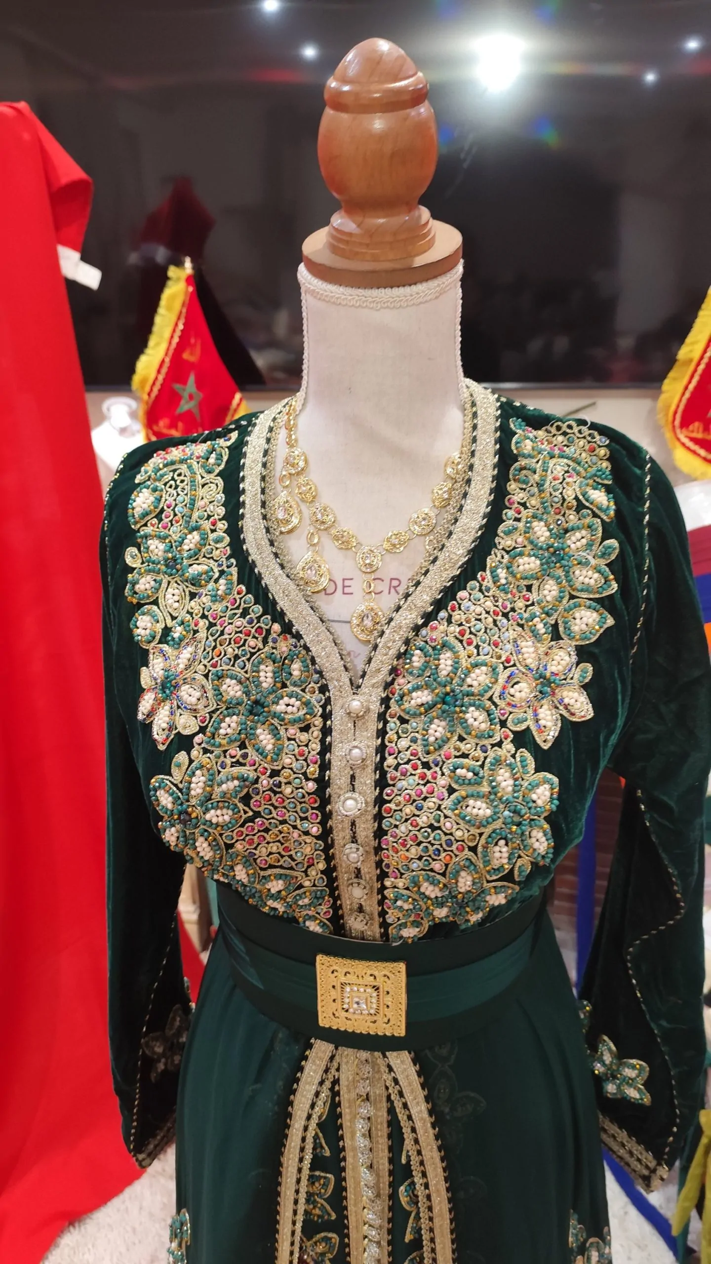 caftan marocain d occasion – Image 3