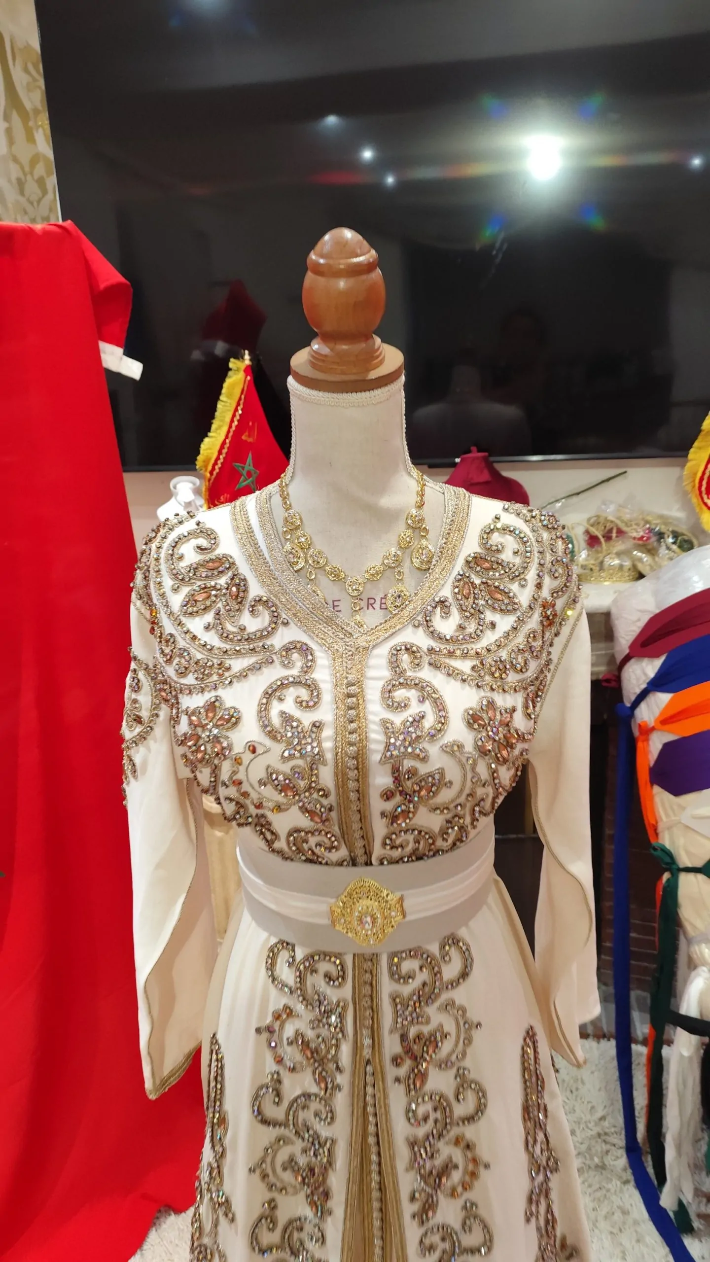 caftan marocain d occasion – Image 5