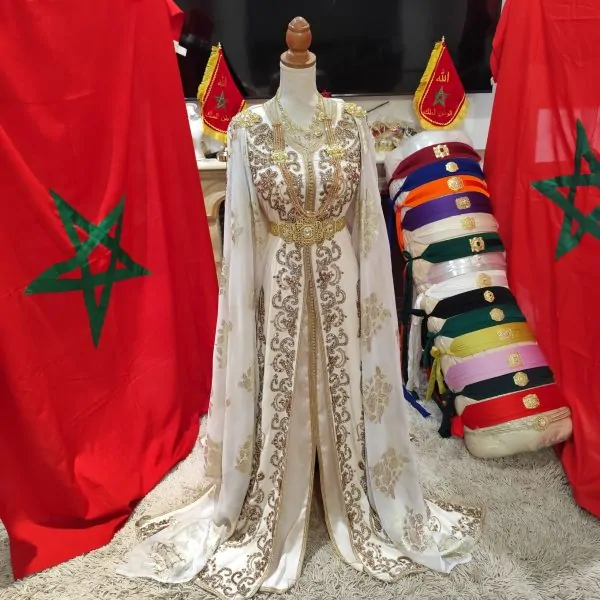 tenue complète — photo 11