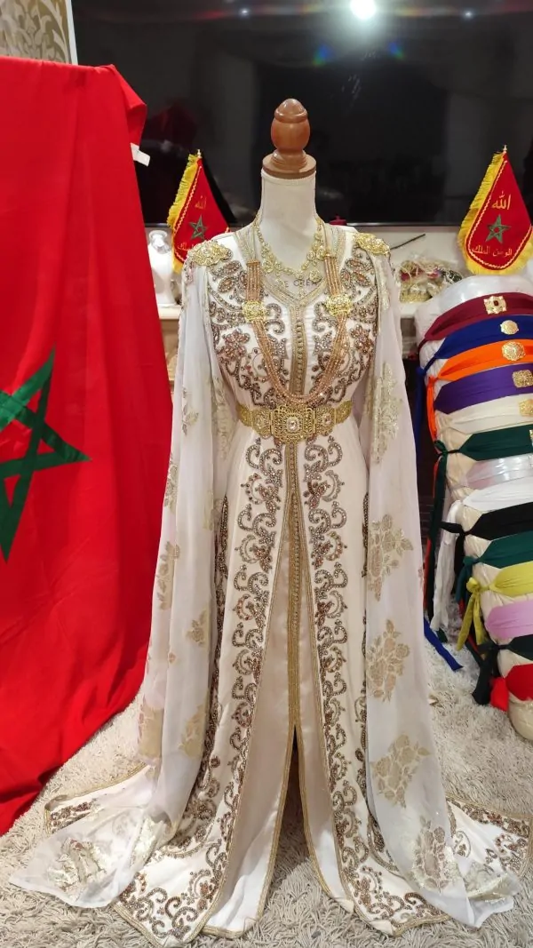 tenue complète — photo 10