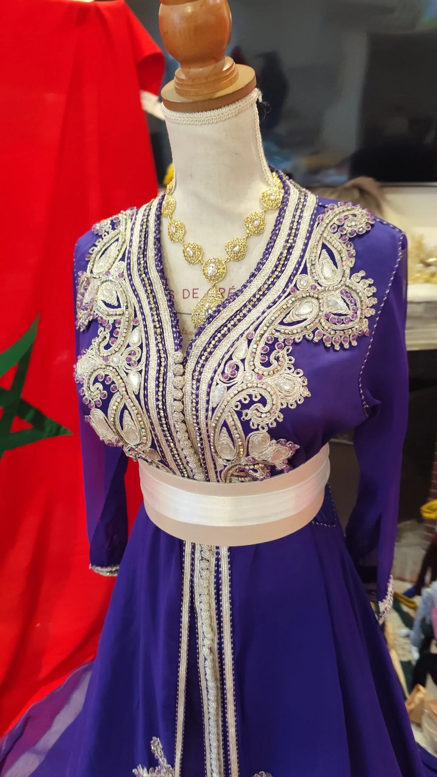 caftan marocain d occasion – Image 9