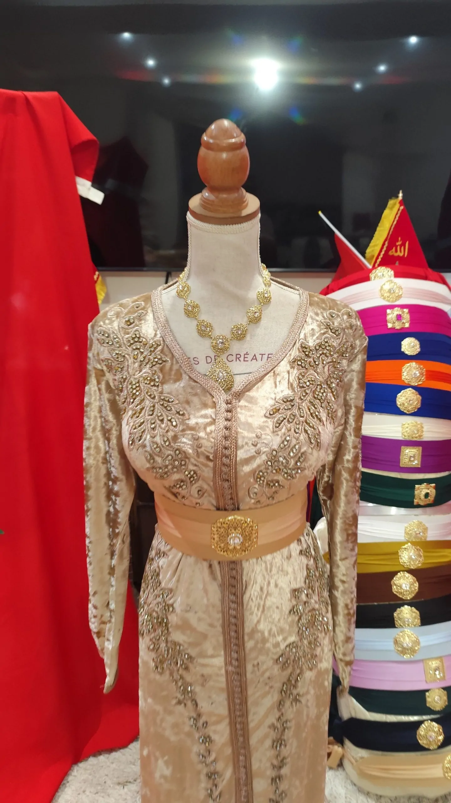 caftan marocain d occasion – Image 9