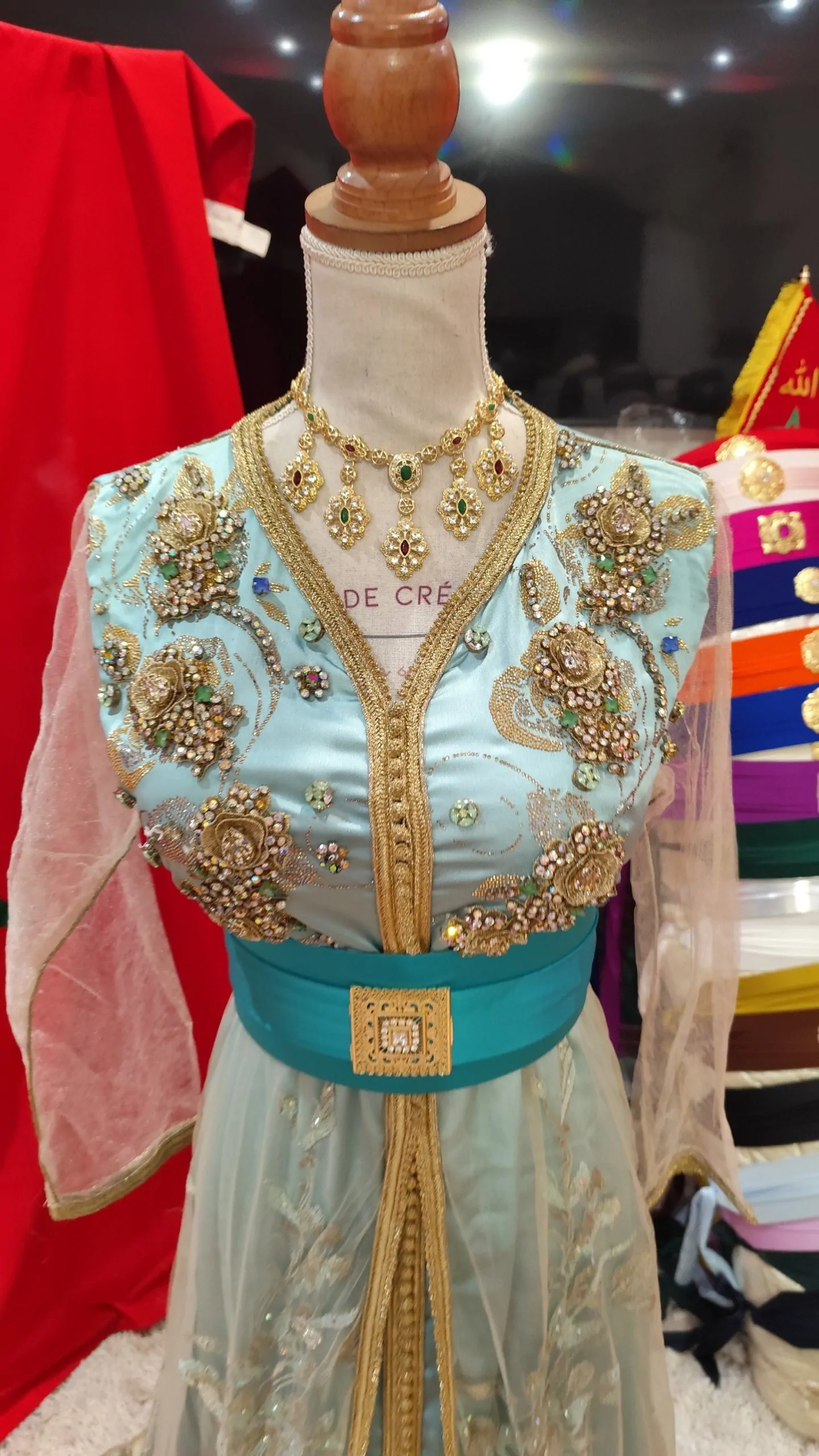 caftan marocain d occasion – Image 3