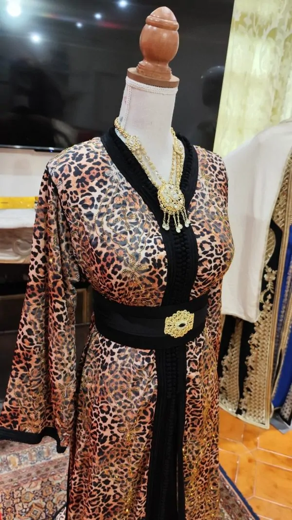 Neuer marokkanischer Kaftan – zweiteilige Takchita — photo 3