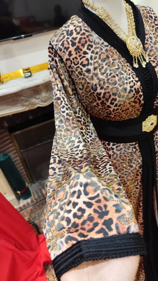 Neuer marokkanischer Kaftan – zweiteilige Takchita — photo 8