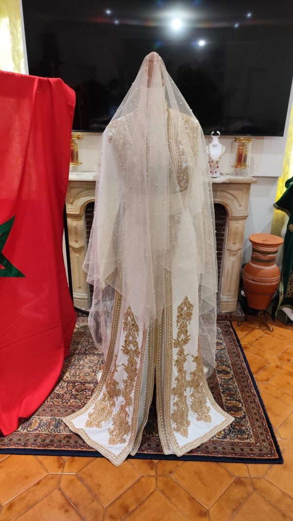 tenue complète Takchita deux pièces + la ceinture + le voile — photo 3