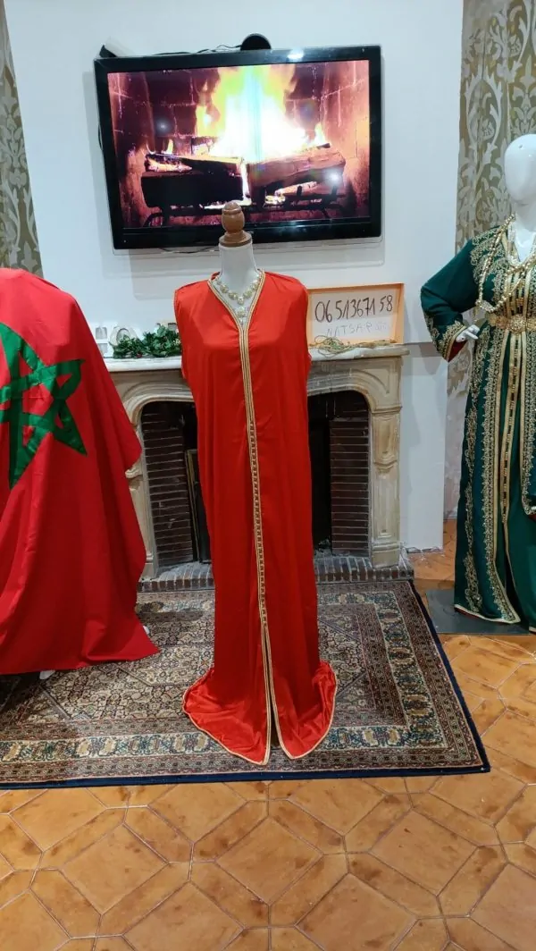 Nieuwe gevoerde Marokkaanse kaftan – tweedelige takchita — photo 14