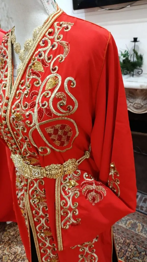 Nieuwe gevoerde Marokkaanse kaftan – tweedelige takchita — photo 10