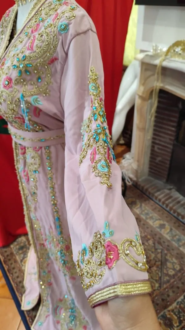 قفطان مغربي جديد مبطن مع حزام — photo 11