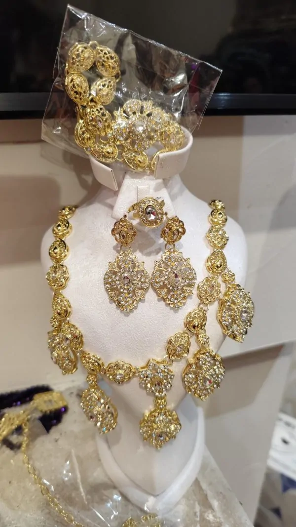 New 5-piece jewelry set — photo 4