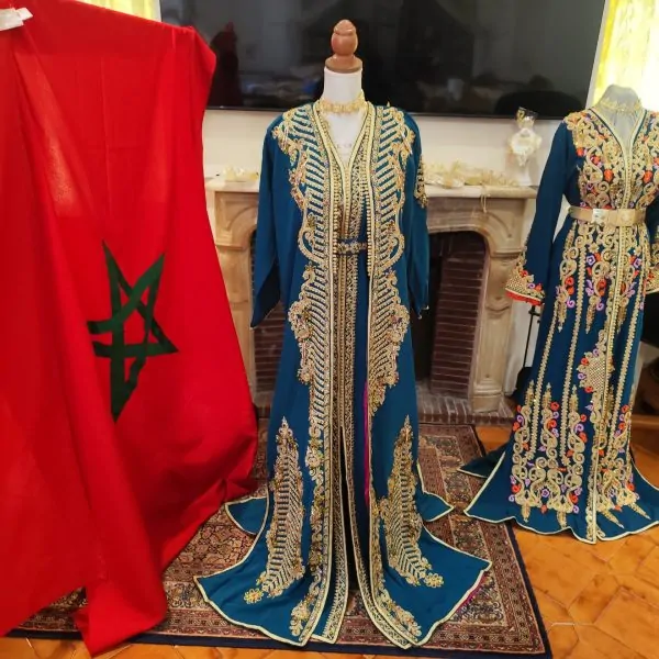 قفطان مغربي جديد مبطن، قطعتين - تقشيطة قطعتين — photo 11