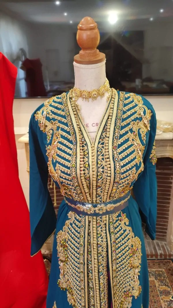 قفطان مغربي جديد مبطن، قطعتين - تقشيطة قطعتين — photo 6