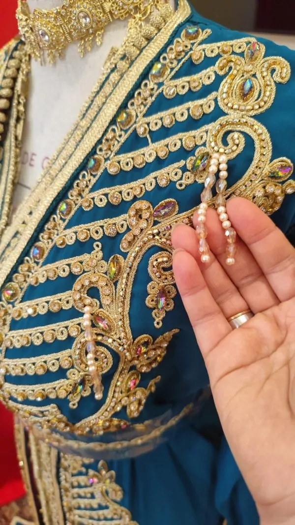 قفطان مغربي جديد مبطن، قطعتين - تقشيطة قطعتين — photo 7