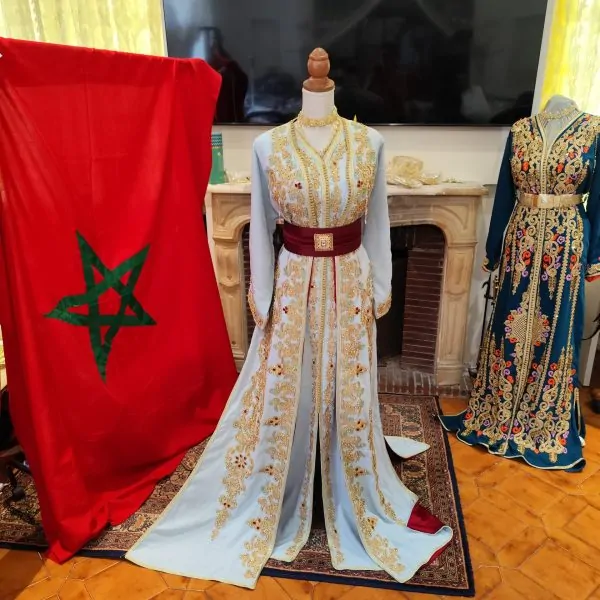 Neuer gefütterter marokkanischer Kaftan – zweiteilige Takchita