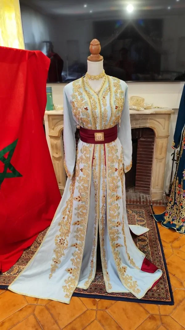 Neuer gefütterter marokkanischer Kaftan – zweiteilige Takchita — photo 9