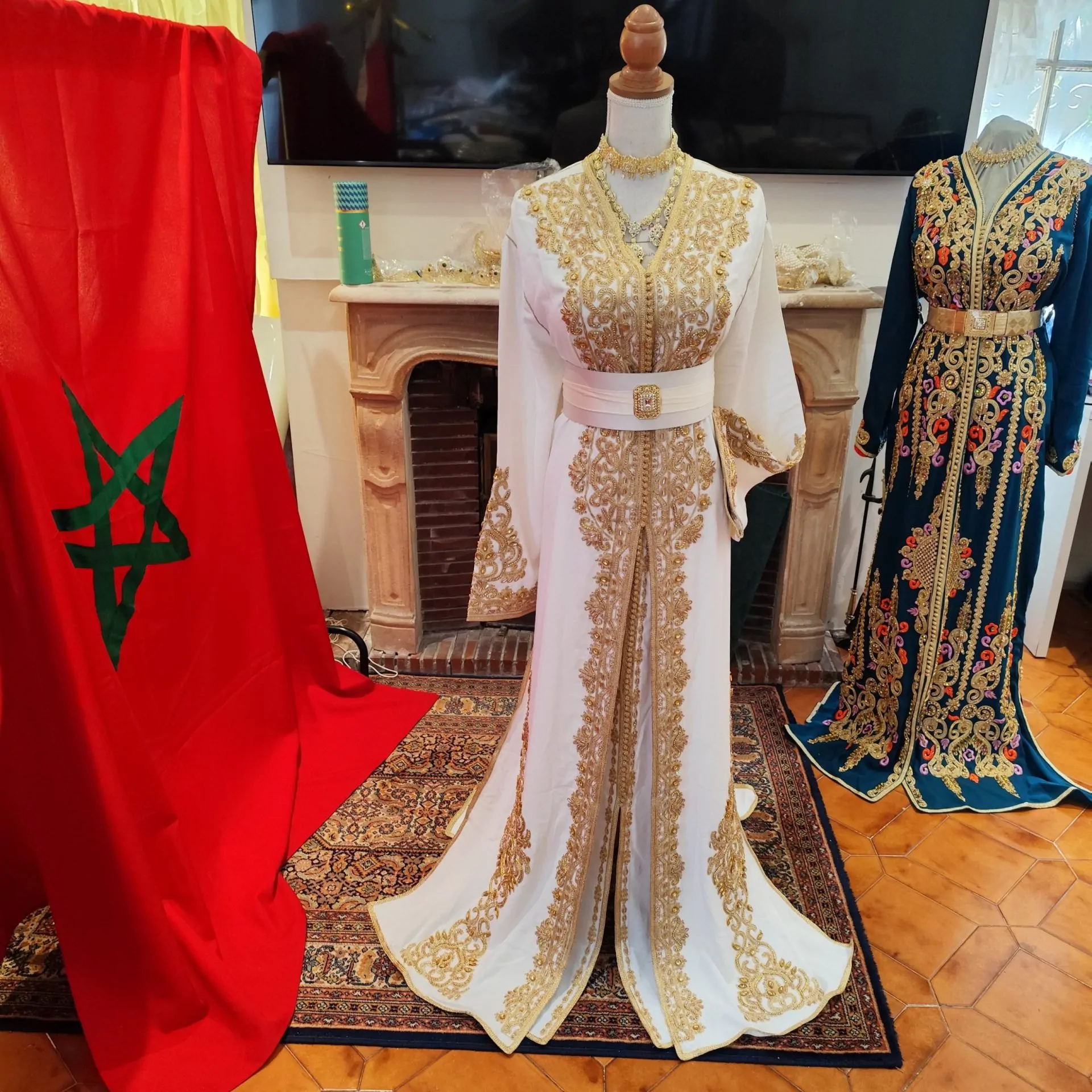 caftan marocain neuf - Takchita deux pièces