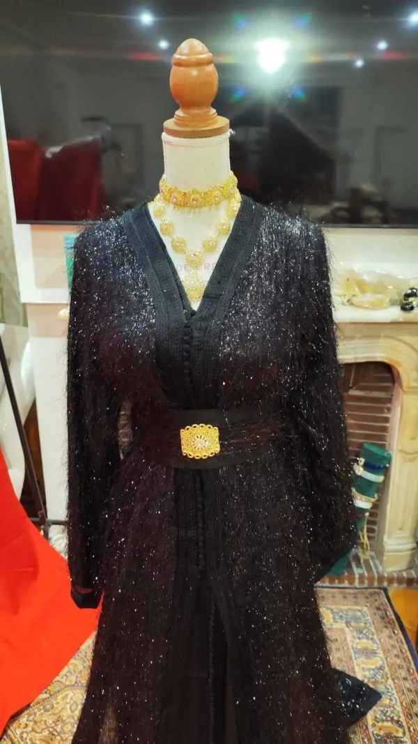 Neuer marokkanischer Kaftan mit Gürtel – zweiteilige Takchita — photo 7