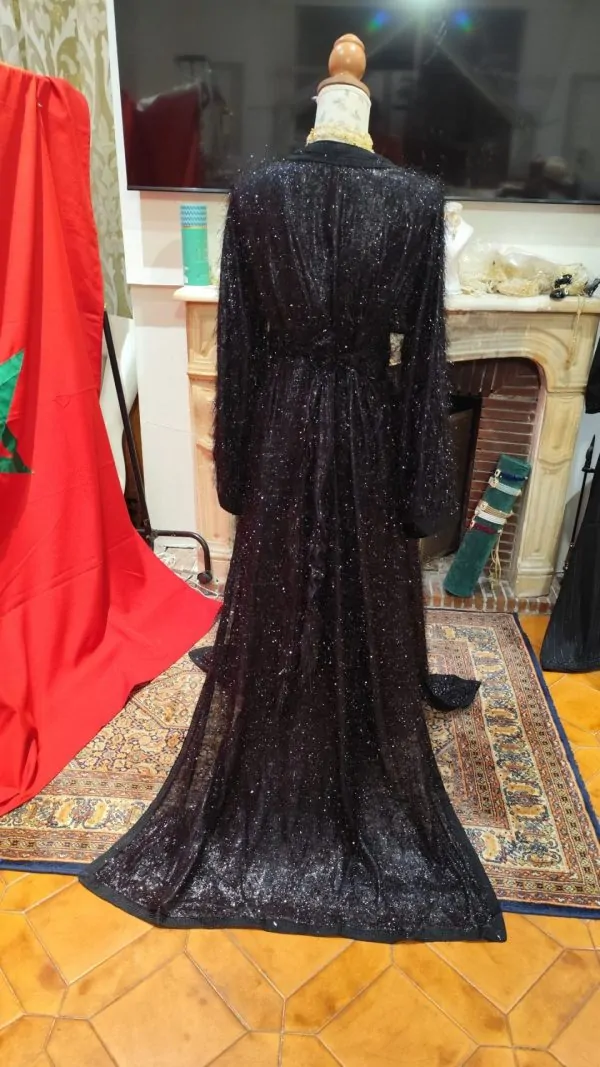 Neuer marokkanischer Kaftan mit Gürtel – zweiteilige Takchita — photo 4