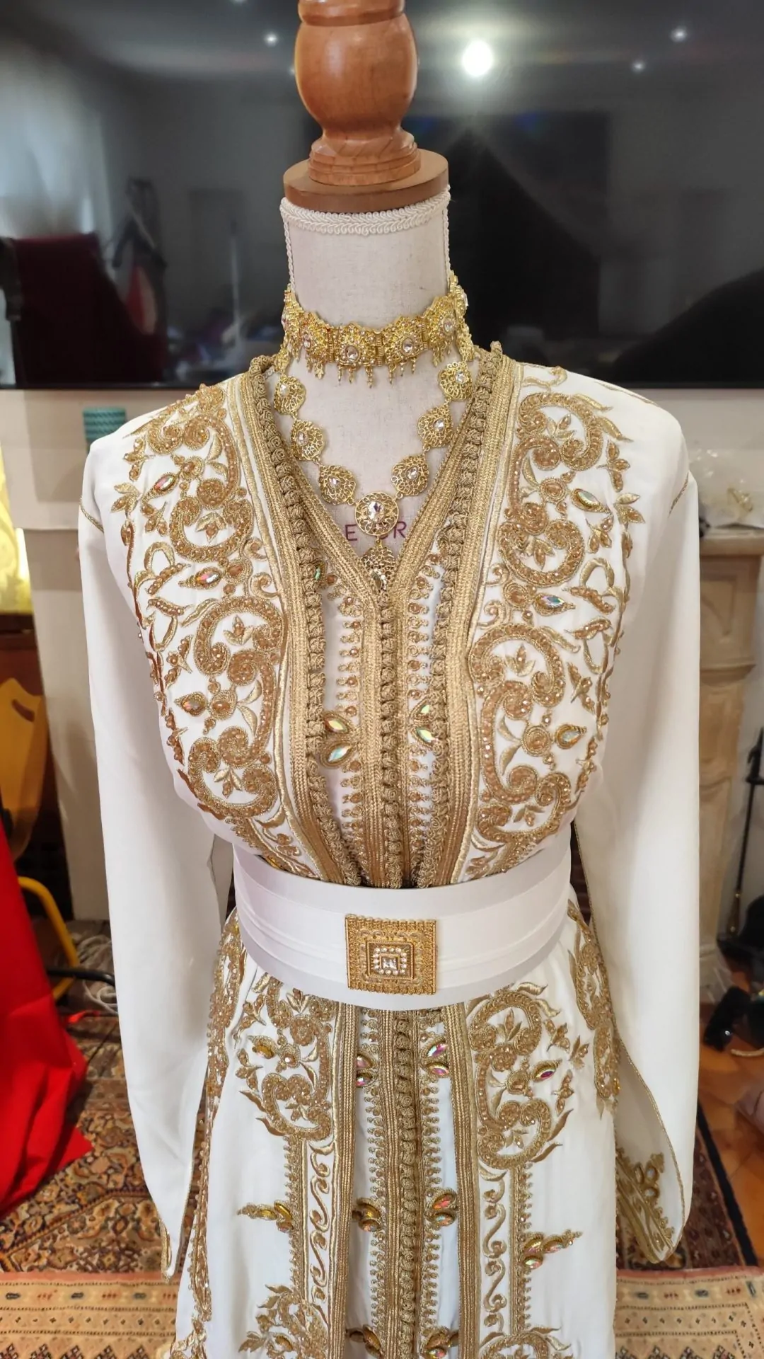 caftan marocain neuf deux pièces - Takchita deux pièces – Image 4