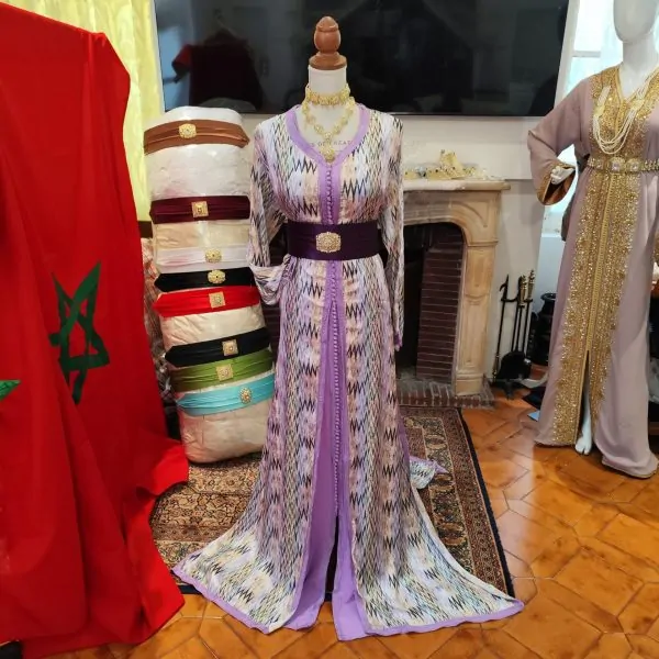 Gebrauchter marokkanischer Kaftan