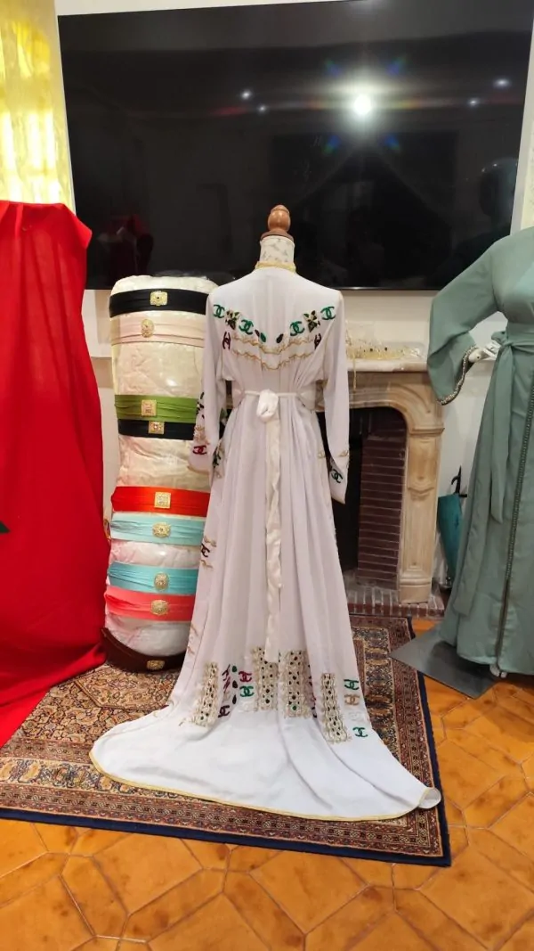 Gebrauchter marokkanischer Kaftan, große Größe — photo 6