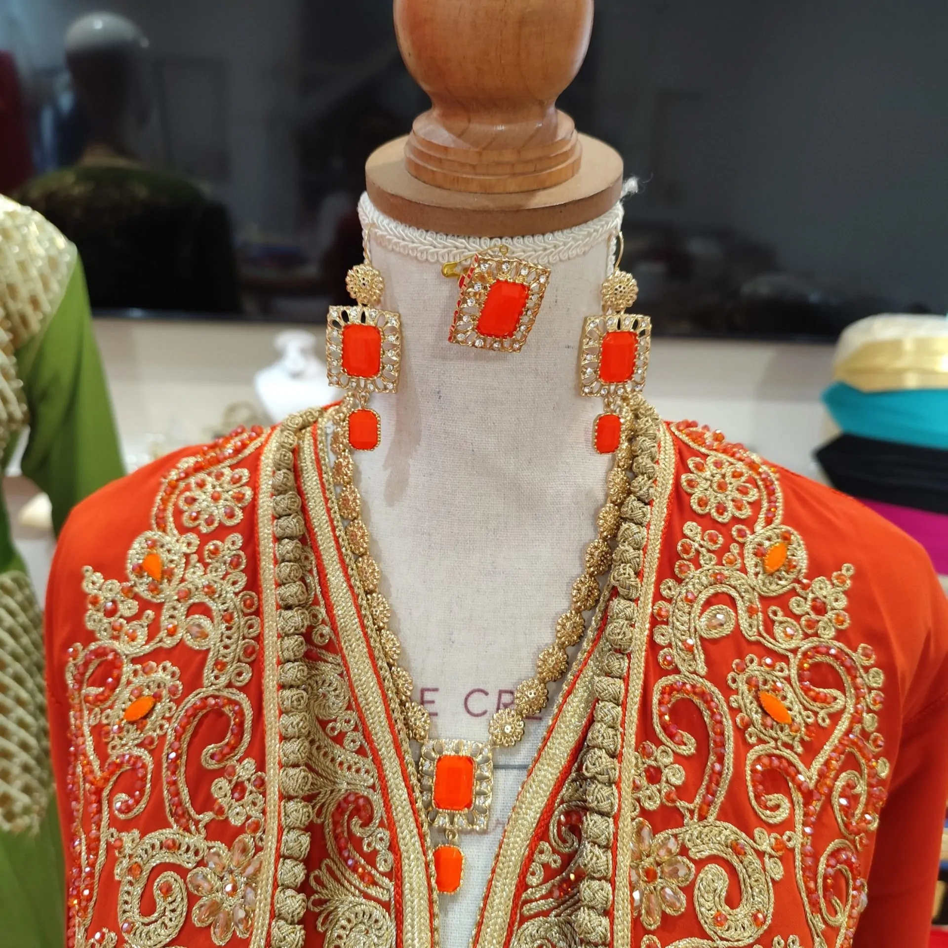 parure de bijoux neuve – Image 3