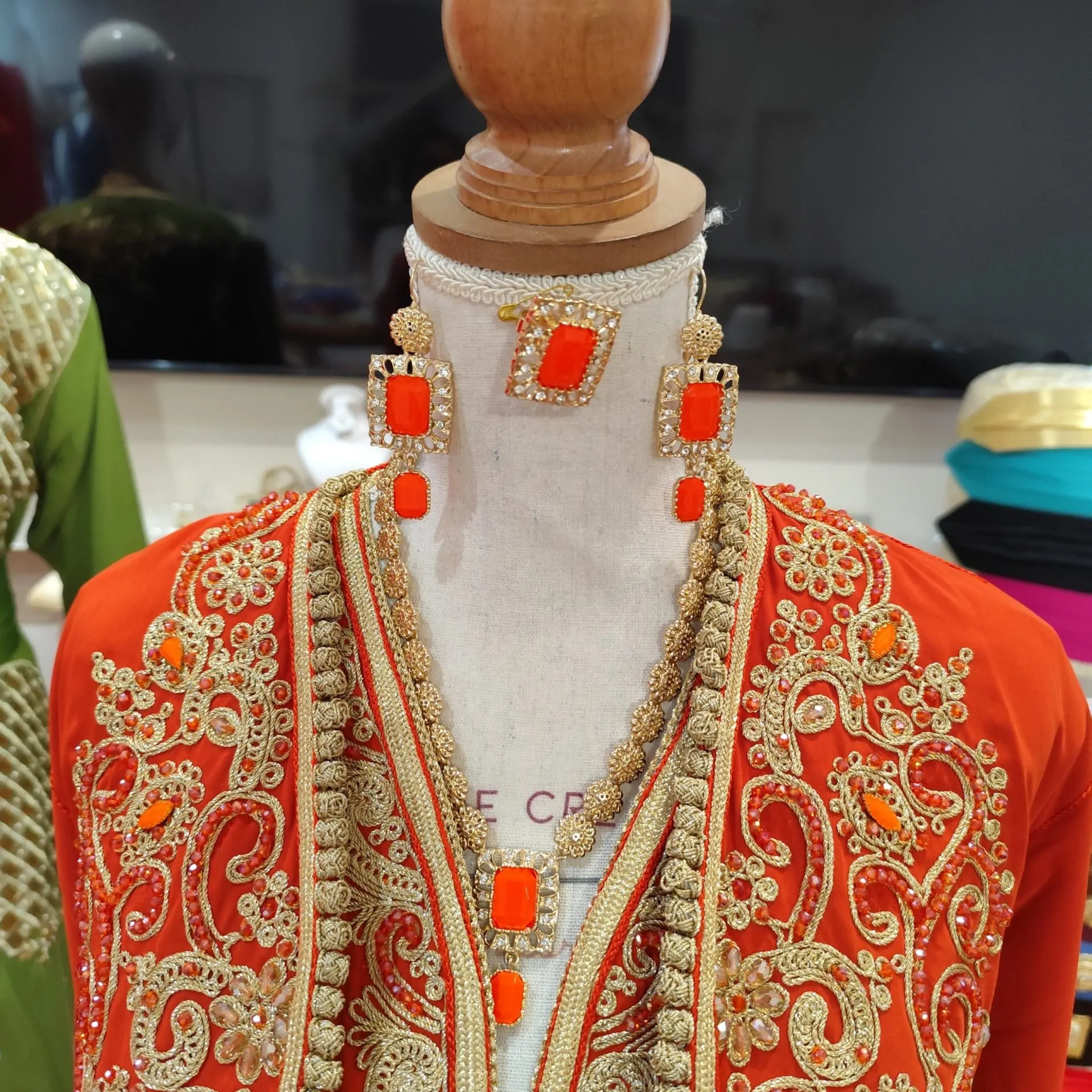 parure de bijoux neuve