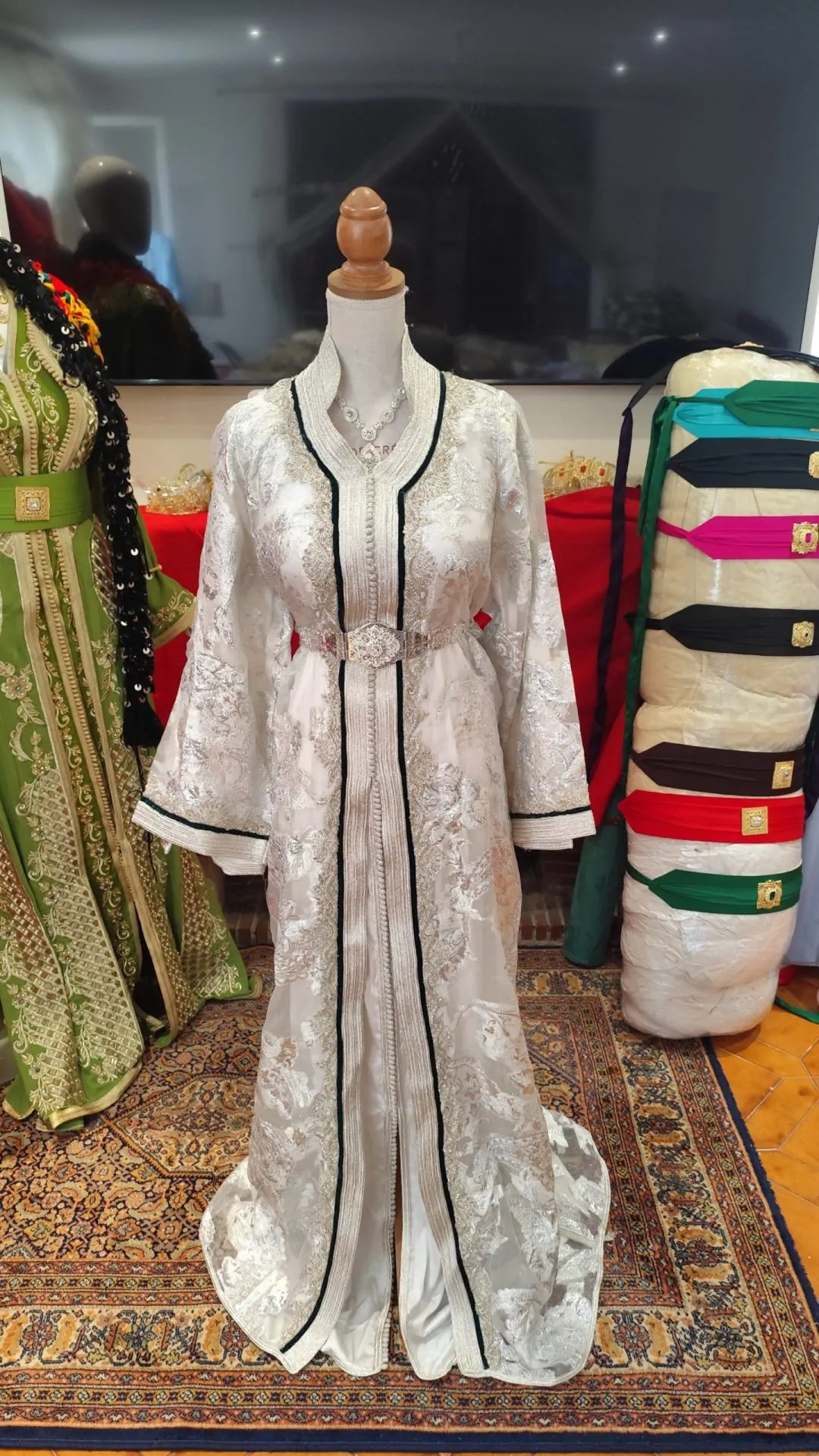 caftan marocain très bon état