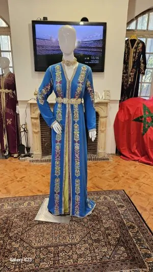 caftan marocain d'occasion - Takchita deux pièces