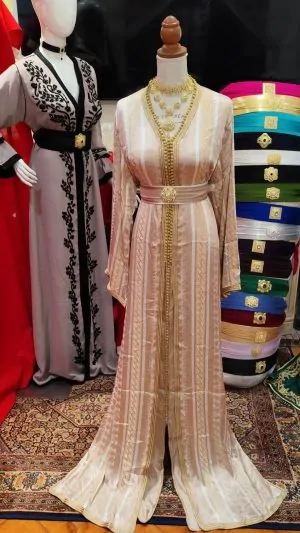 قفطان مغربي جديد مع حزام