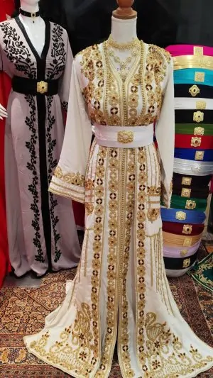 قفطان مغربي جديد مبطن