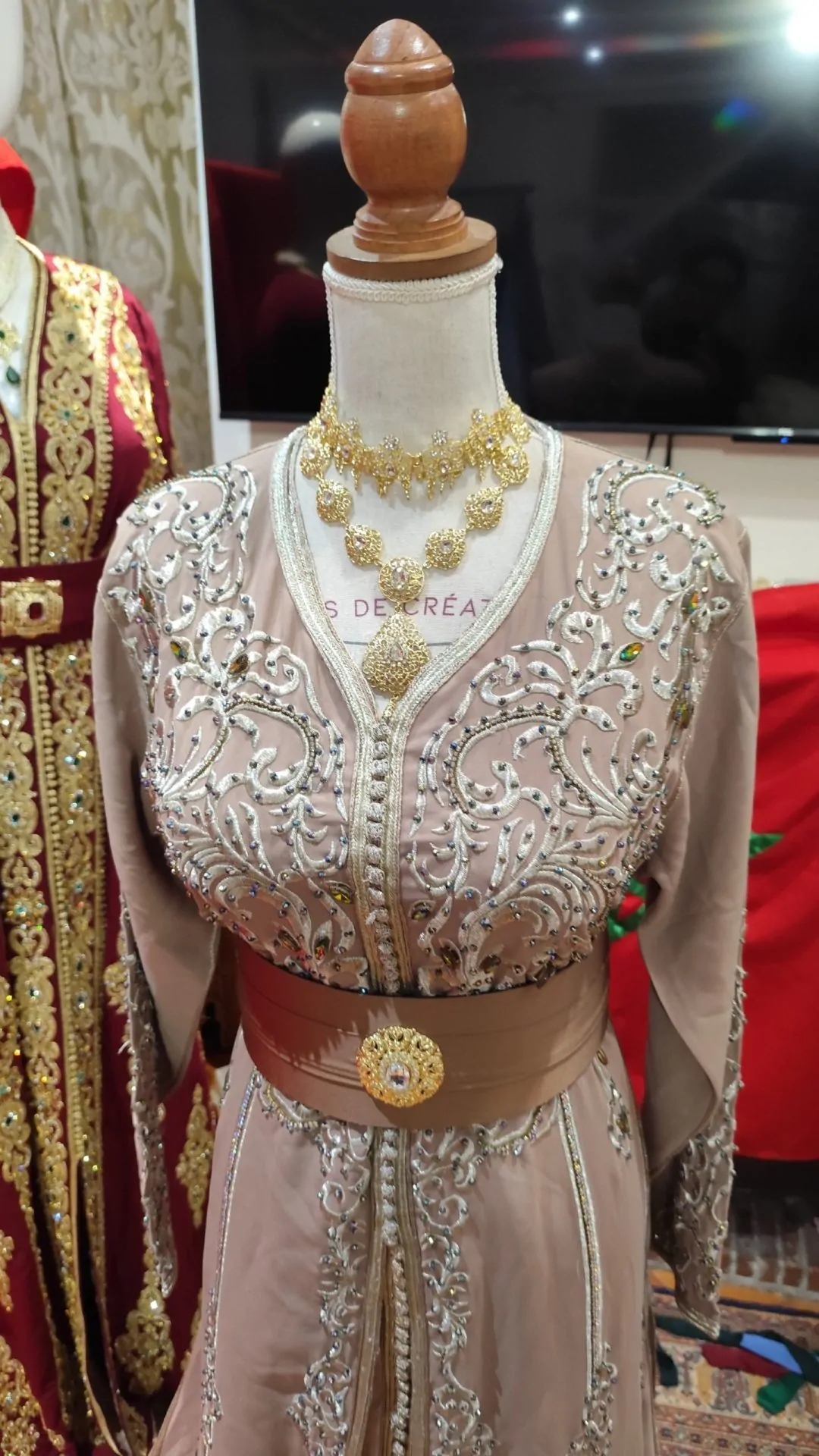 caftan marocain d'occasion – Image 9