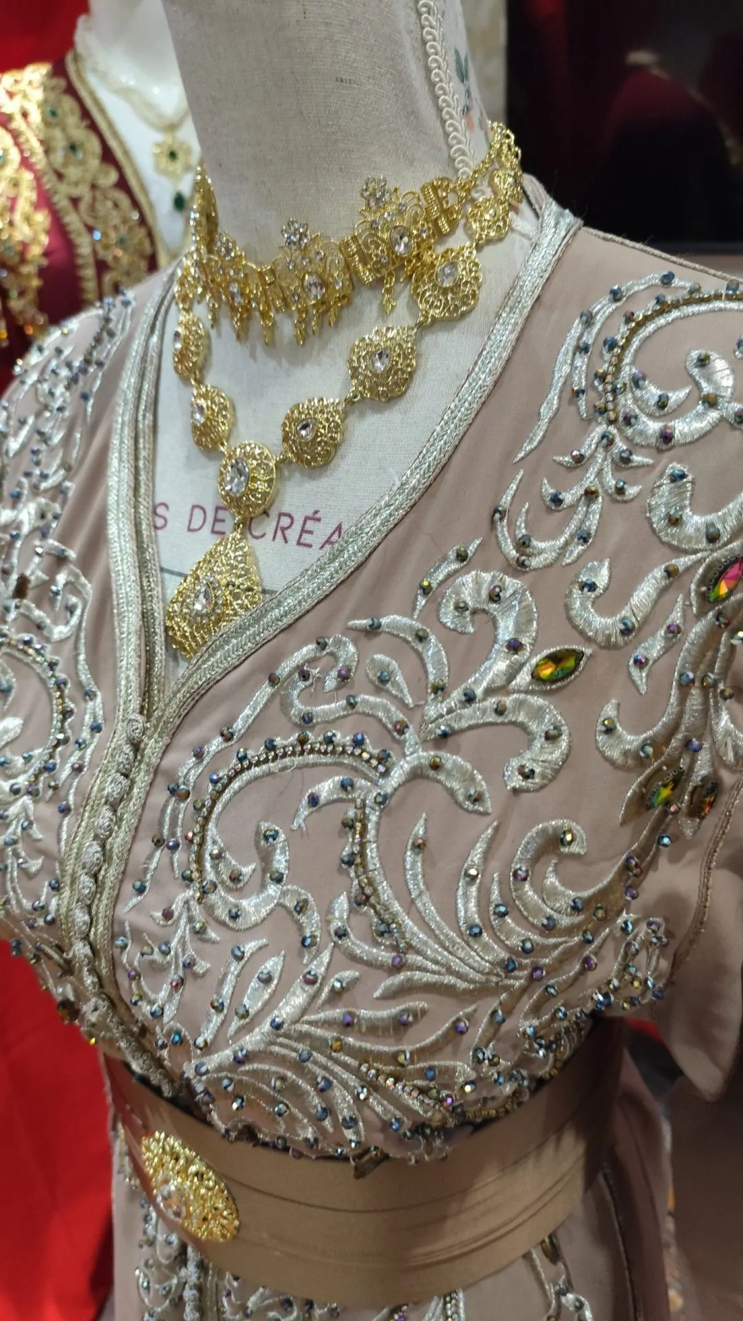 caftan marocain d'occasion – Image 3