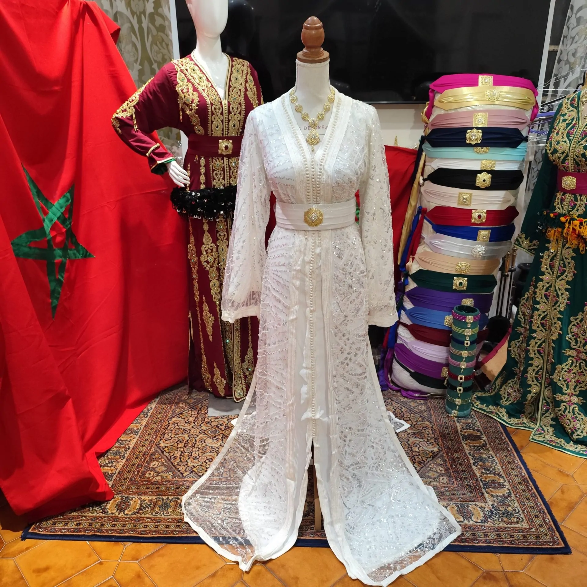 caftan marocain avec ceinture - takchita deux pièces – Image 9