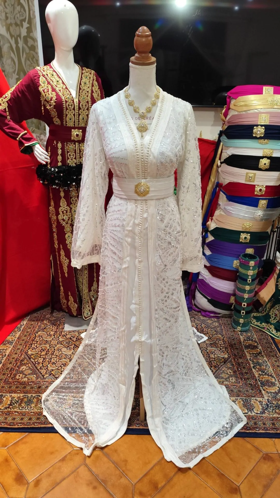 caftan marocain avec ceinture - takchita deux pièces – Image 3