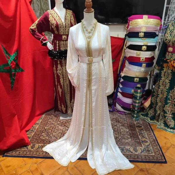 Neuer marokkanischer Kaftan, mit Lieferung — photo 15