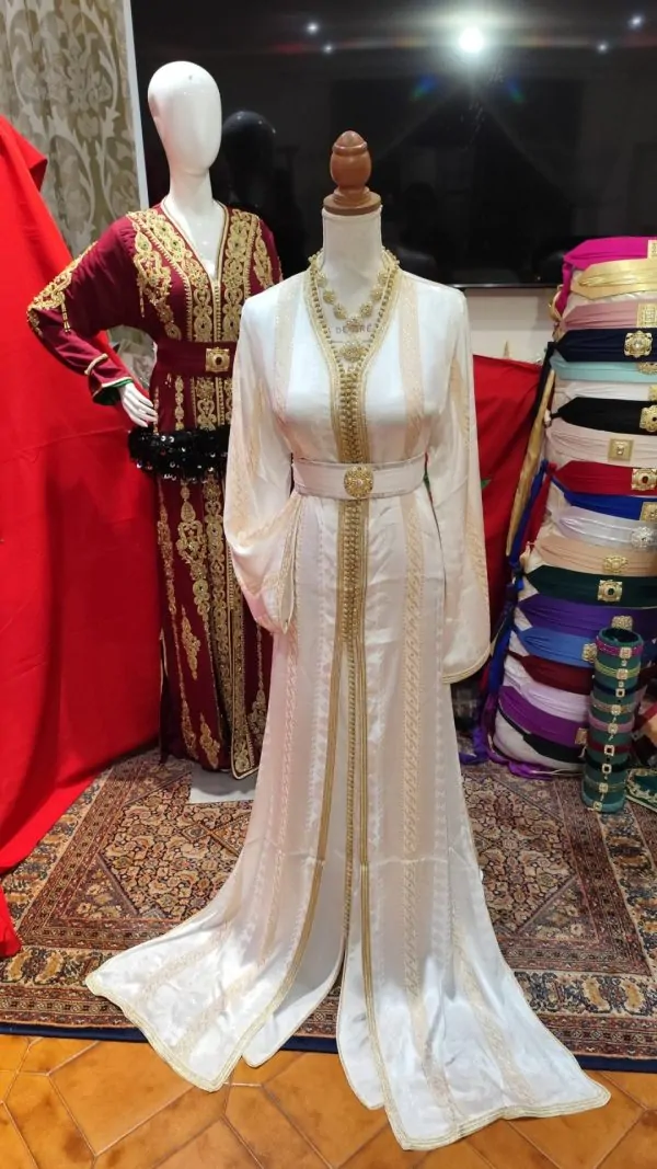 Neuer marokkanischer Kaftan, mit Lieferung — photo 12