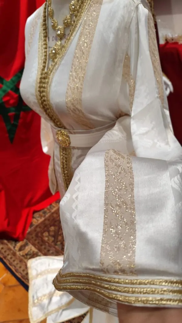 Neuer marokkanischer Kaftan, mit Lieferung — photo 3