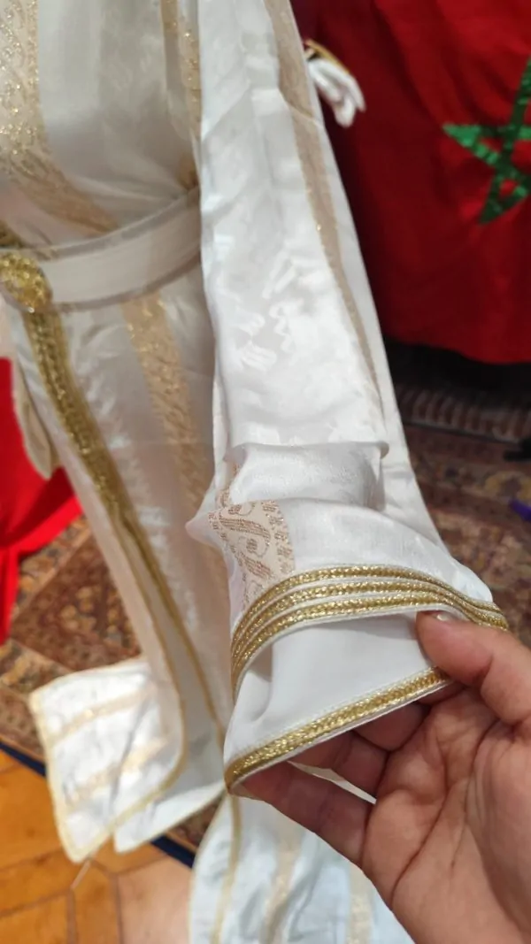 Neuer marokkanischer Kaftan, mit Lieferung — photo 2
