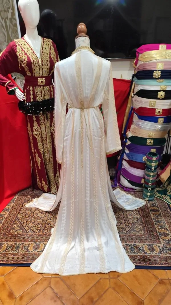 Neuer marokkanischer Kaftan, mit Lieferung — photo 5