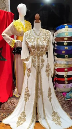 Neuer marokkanischer Kaftan – zweiteilige Takchita