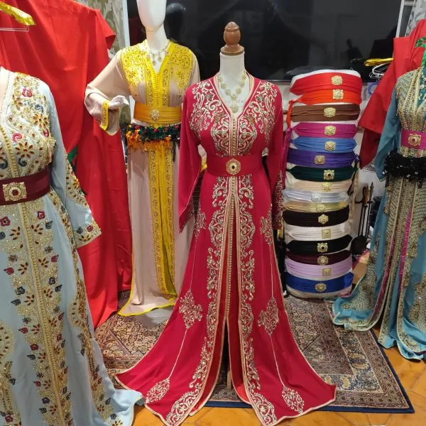 Neuer marokkanischer Kaftan, zwei Teile