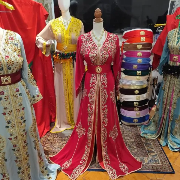 Neuer marokkanischer Kaftan, zwei Teile — photo 15