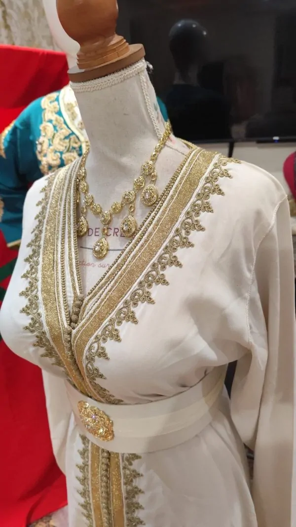 Second-hand Moroccan caftan — photo 9