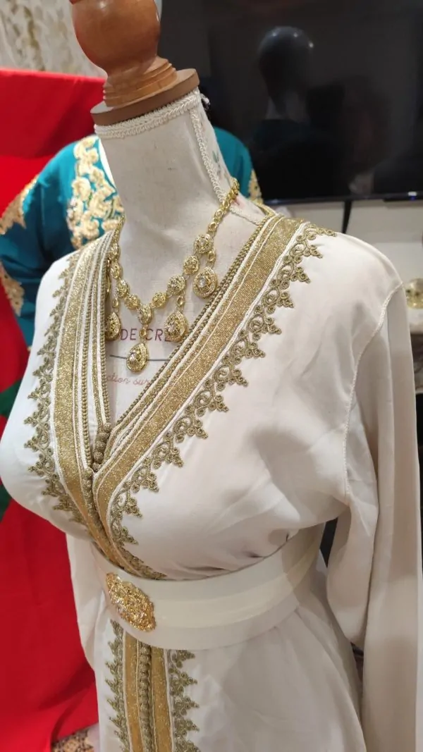 Second-hand Moroccan caftan — photo 6