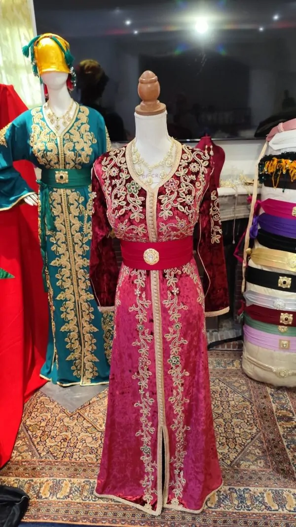 Gebrauchter marokkanischer Kaftan — photo 10
