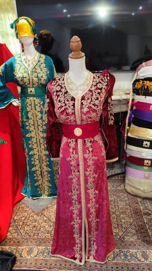 Gebrauchter marokkanischer Kaftan — photo 6