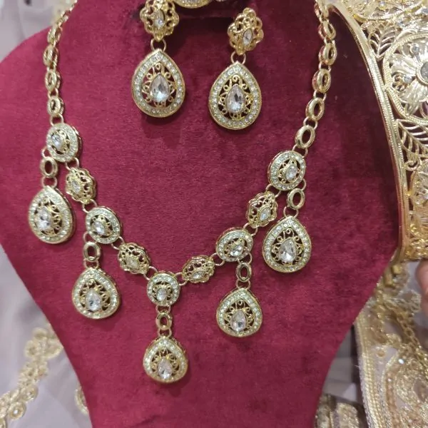 طقم مجوهرات جديد — photo 3