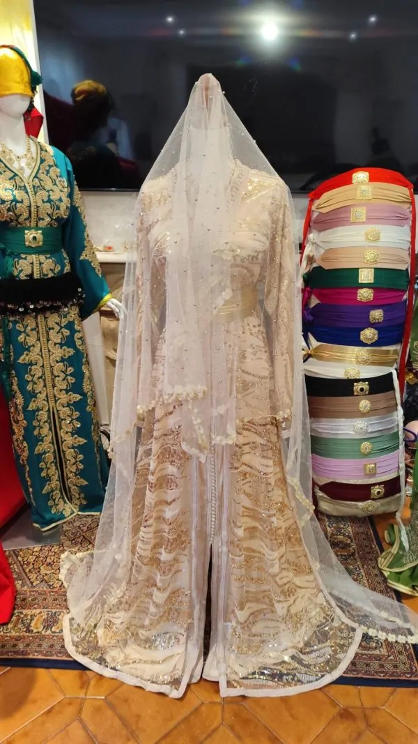 Velo da sposa nuovo, 2m — photo 3